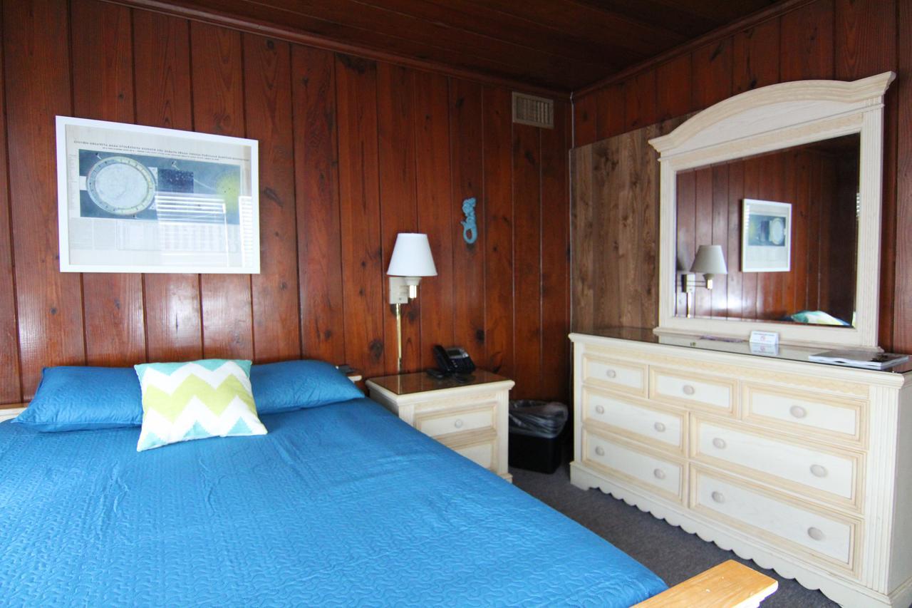 Holliday Inn Of Folly Beach Eksteriør billede
