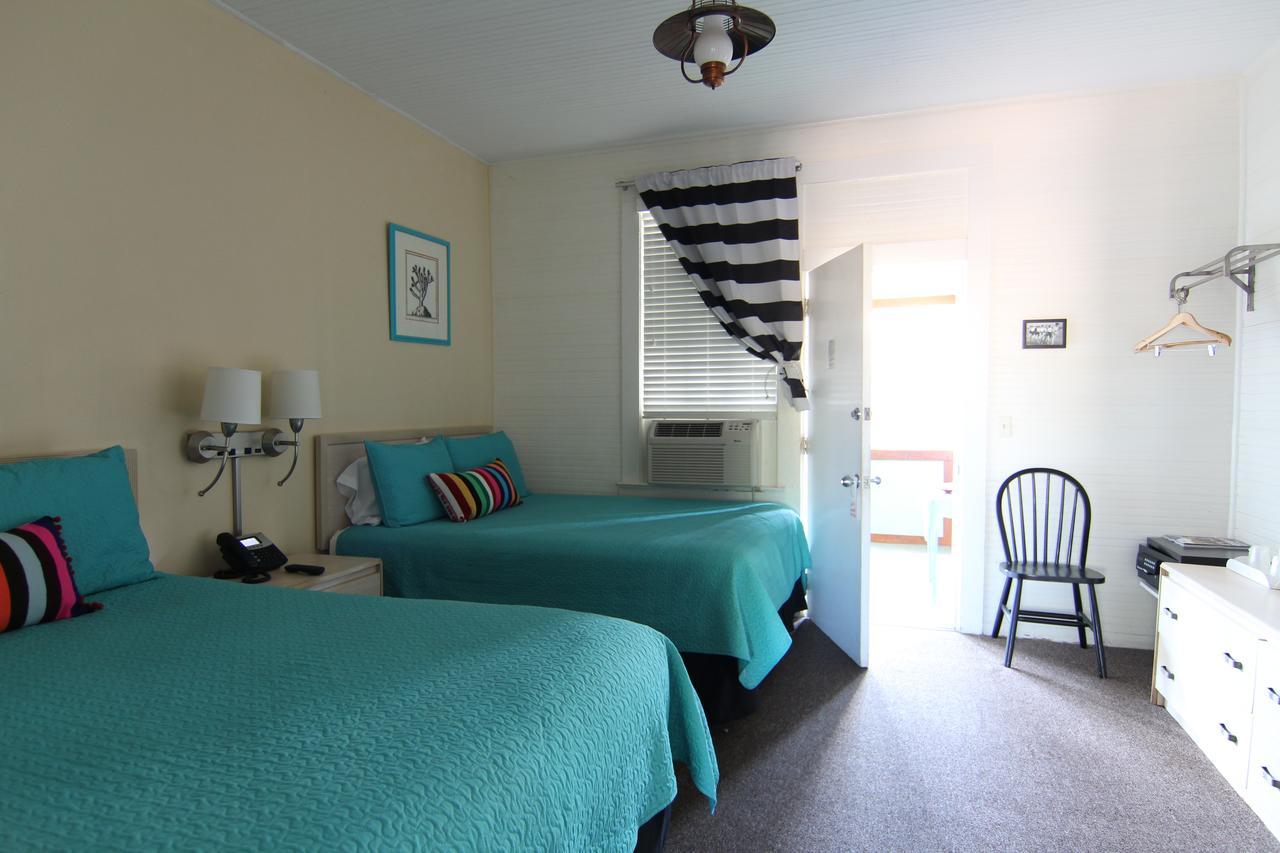 Holliday Inn Of Folly Beach Eksteriør billede
