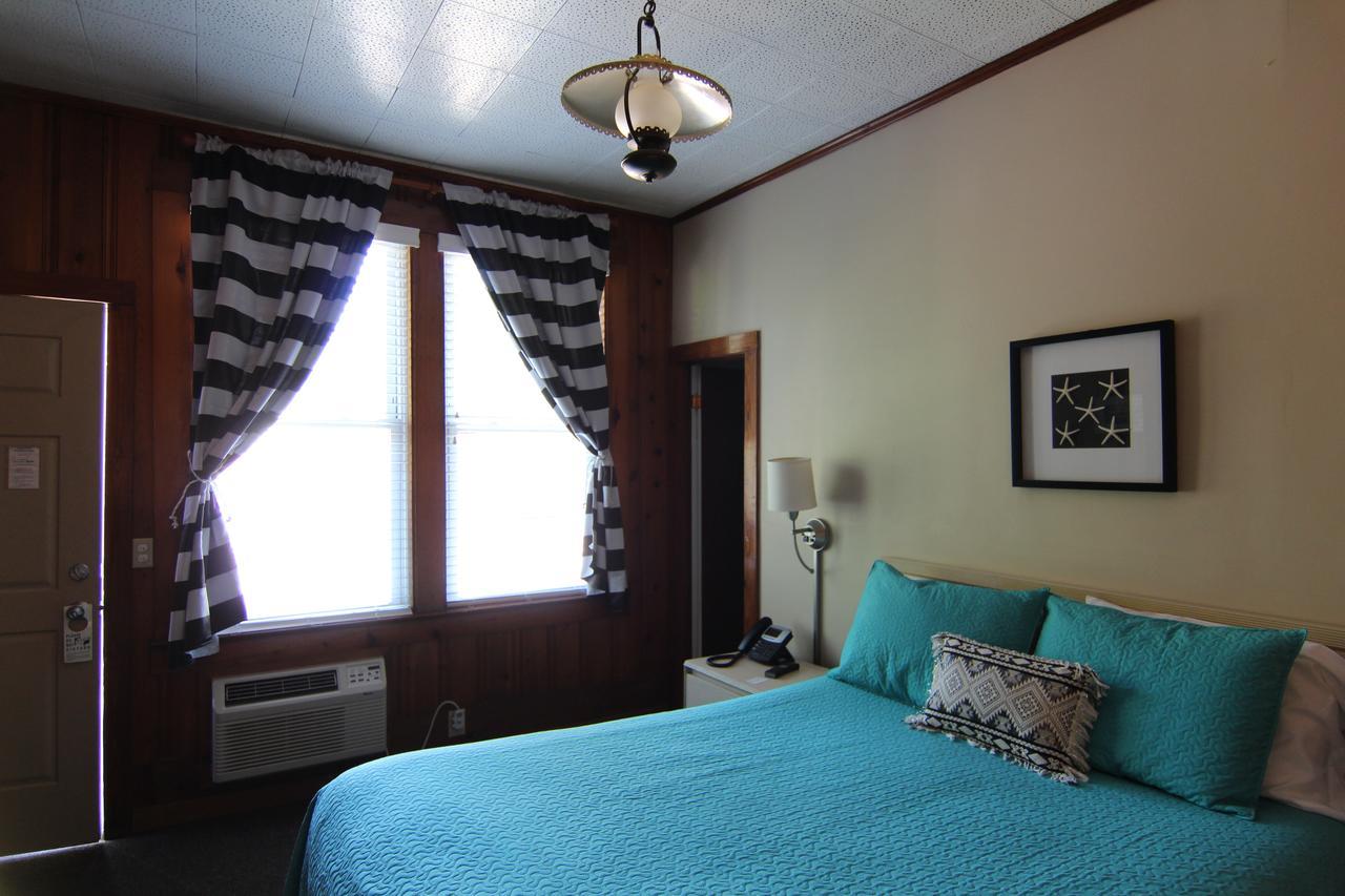 Holliday Inn Of Folly Beach Eksteriør billede