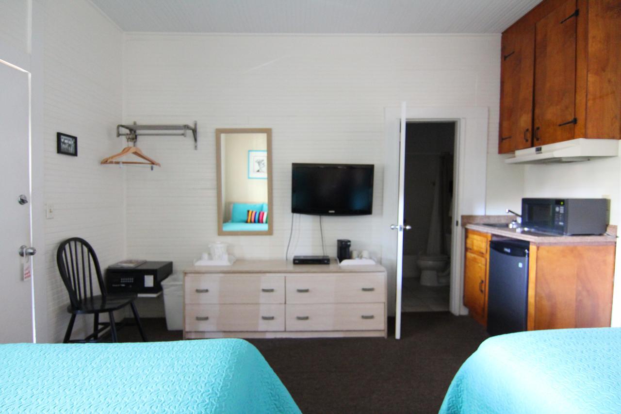 Holliday Inn Of Folly Beach Eksteriør billede
